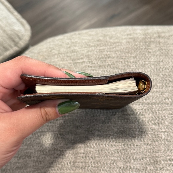 Louis Vuitton Monogram Agenda - Picture 6 of 11